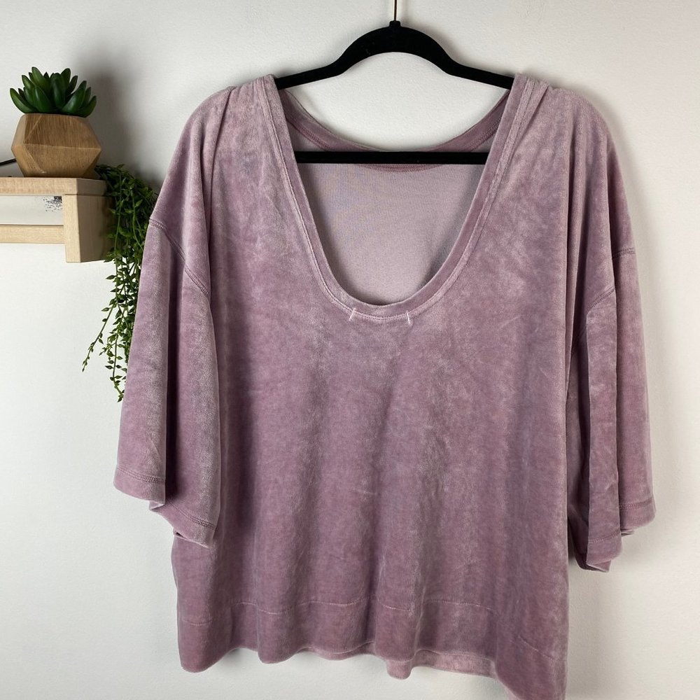 We The Free Velvet‎ Top Purple Size Large